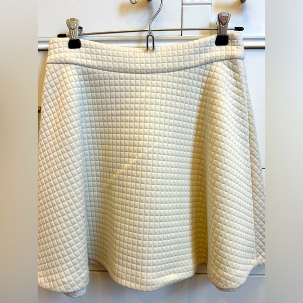 3D Checkered White Skirt